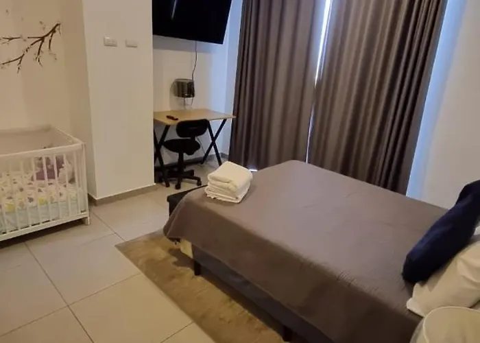 Apartamento Centrico Con Vista Exepcional Al Volcan De San Salvador